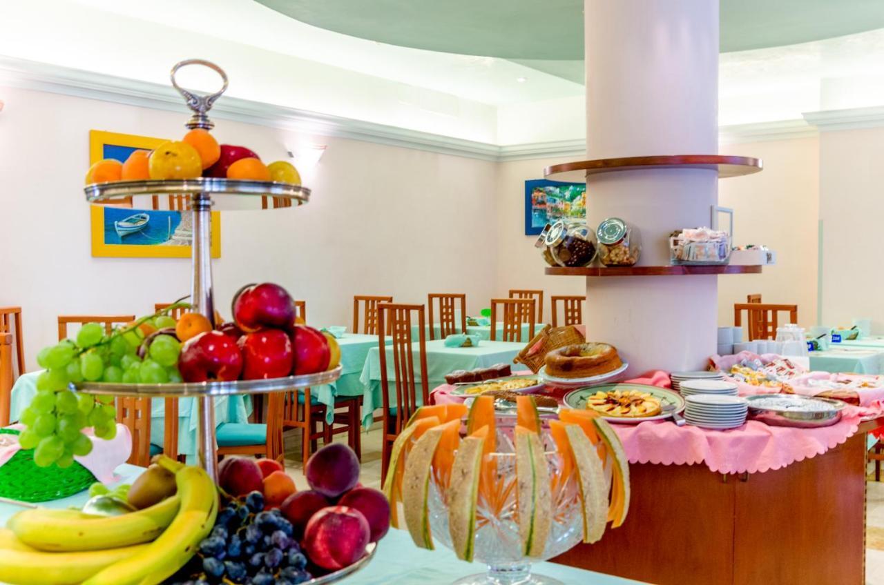 Hotel Di Giovanni Bibione Eksteriør bilde
